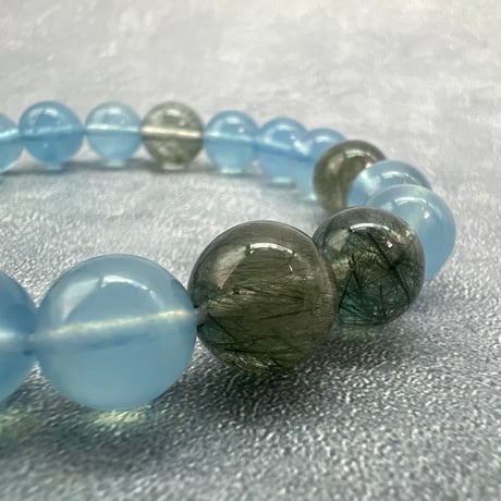 【デザインブレスレット】天然アクアマリン×ガネッシュヒマール産天然ヒマラヤ水晶/Aquamarine×Ganeshhimal Actinorite in Himalayan Quartz