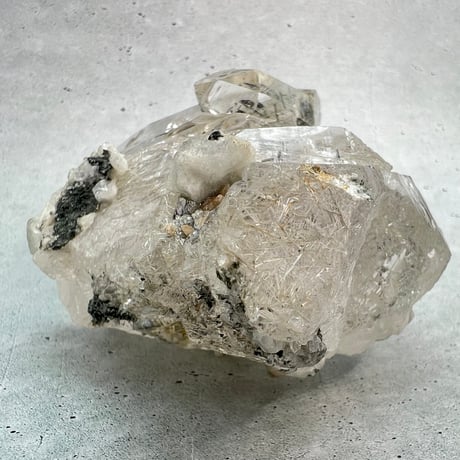 【ガネッシュヒマール産】トレモライトイン天然ヒマラヤ水晶/Ganesh Himal Tremolite in Himalayan Quartz