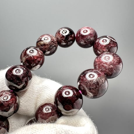 ネパールガーネットブレスレット Nepal Garnet Bracelet