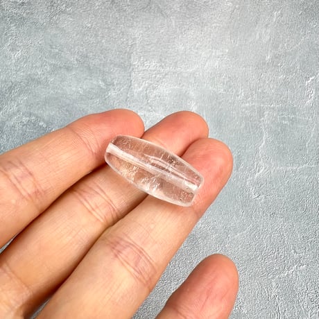 【カイラス産】天然ヒマラヤ水晶バレルビーズ①/Kailash Himalayan Quartz Barrel Beads