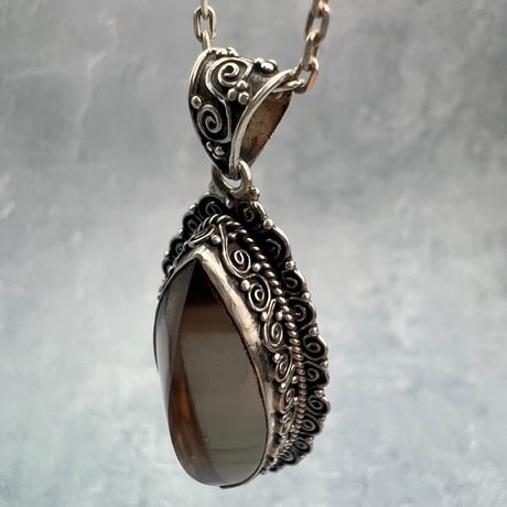 【ガウリシャンカール産】天然ヒマラヤスモーキークォーツ シルバー925ペンダントトップ/GauriShankar Smoky Quartz Silver925 Pendant Top