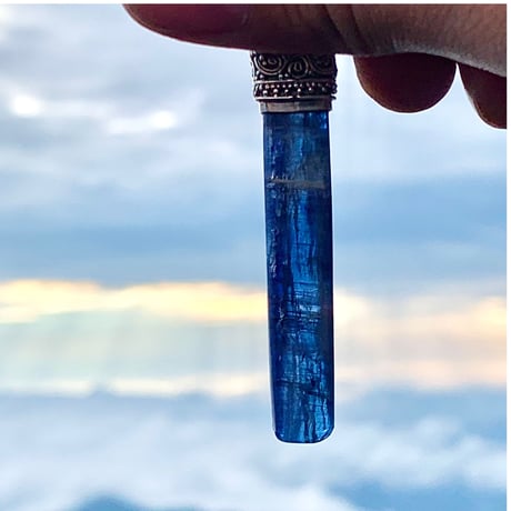 Mt.Fuji浄化🗻  ネパール産ヒマラヤカイヤナイトS/V925ペンダントトップA-3️⃣NEPAL Himalayan Kyanite Pendant Top