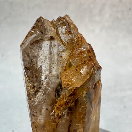 【ガネッシュヒマール産】バイオタイトイン天然ヒマラヤ水晶/Ganesh Himal Biotite in Himalayan Quartz