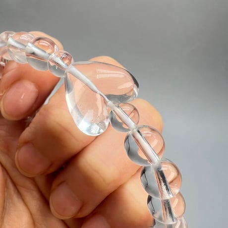 【ガネッシュヒマール産】天然ヒマラヤ水晶"ハート"デザインブレスレット③/Ganesh Himal Himalayan Quartz Design Bracelet