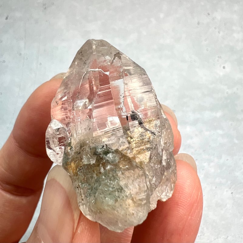 ネパール・ヒマラヤ山脈・ガネッシュヒマール水晶94ｇ ガネッシュヒマール産】天然ヒマラヤ水晶/Ganesh Himal