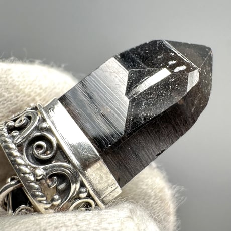 【ガウリシャンカール産】天然ヒマラヤスモーキークォーツ シルバー925ペンダントトップ/GauriShankar Himalayan Smoky Quartz S/V925Pendant Top