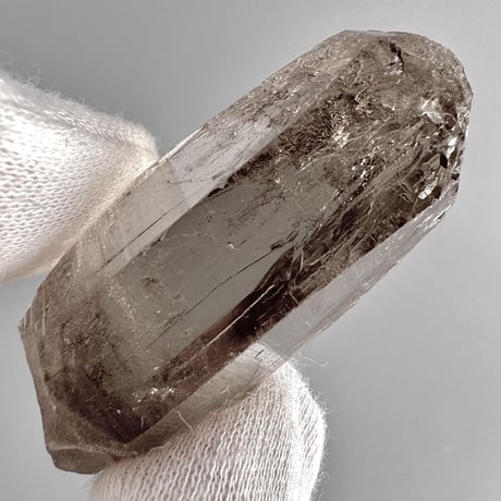 ガウリシャンカール産天然ヒマラヤスモーキークォーツ /GauriShankar Himalayan Smoky Quartz