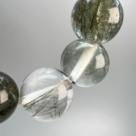 【ガネッシュヒマール産】アクチノライトイン天然ヒマラヤ水晶デザインブレスレット/Ganesh Himal Actinolite in Himalayan Quartz Design Bracelet