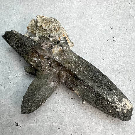 【ガネッシュヒマール産】クローライト イン天然ヒマラヤ水晶/Ganesh Himal Chlorite in Himalayan Quartz