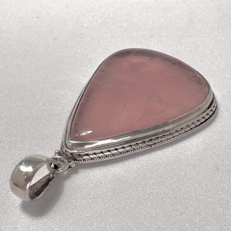 マダガスカル産ローズクォーツペンダントトップ7️⃣ (シルバー925)/Rosequartz Pendant Top