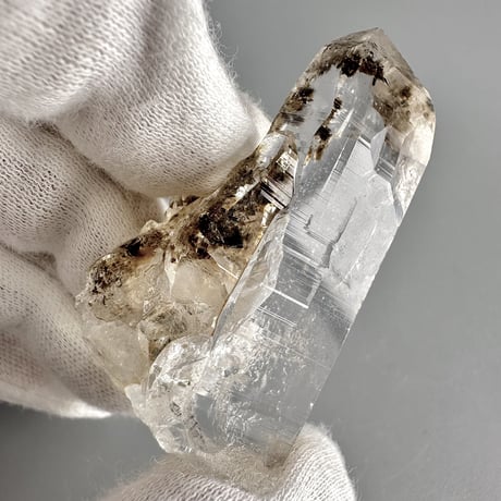 【ガネッシュヒマール産】バイオタイトイン天然ヒマラヤ水晶ミニポイント"GG"/Ganesh Himal Biotite in Himalayan Quartz Mini Point