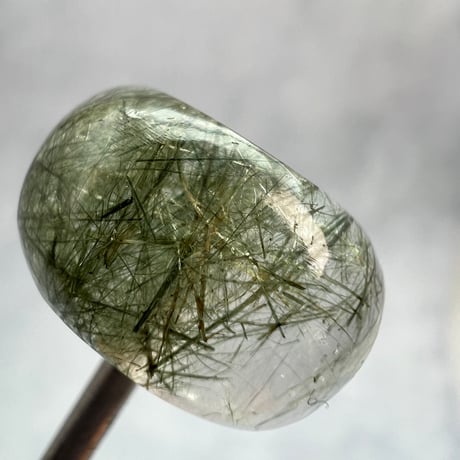 【ガネッシュヒマール産】アクチノライトイン天然ヒマラヤ水晶 タイヤ型ビーズ④iGanesh Himal Actinolite in Himalayan Quartz Tire beads