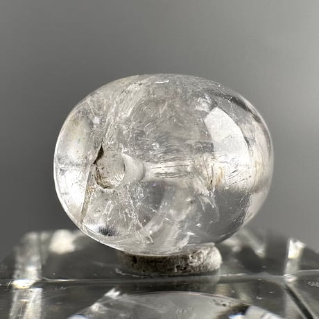 カイラス産"手磨き"天然ヒマラヤ水晶バレルビーズ/Kailash Himalayan Quartz Barrel beads