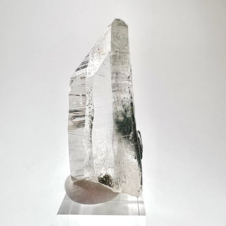 【ガネッシュヒマール産】クローライトイン天然ヒマラヤ水晶ナチュラルポイント⑤/Ganesh Himal Chlorite in Himalayan Quartz Natural Point