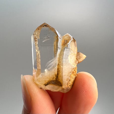 【ガネッシュヒマール産】天然ヒマラヤ水晶/Ganesh Himal Limonite in Himalayan Quartz