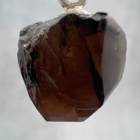 【ガウリシャンカール産】天然ヒマラヤスモーキークォーツ バチカン付きペンダントトップ②/Gaurishankar Himalayan Smoky Silver925 pendant top