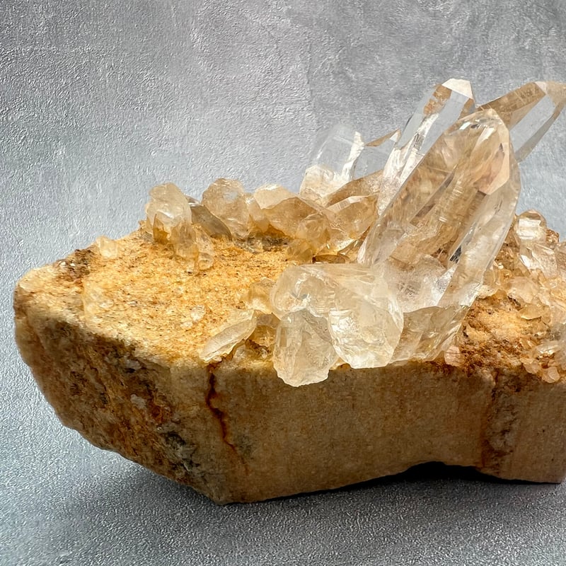 ガネッシュヒマール産】リモナイトイン天然ヒマラヤ水晶/Ganesh Himal