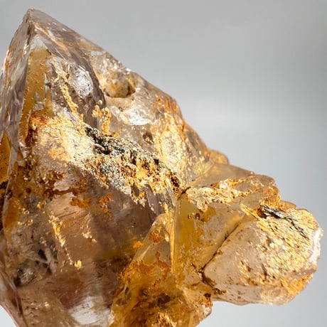 【ガネッシュヒマール産】リモナイトイン天然ヒマラヤ水晶/Ganesh Himal Limonite in Himalayan Quartz