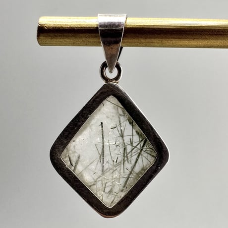 【ガネッシュヒマール産】アクチノライトイン天然ヒマラヤ水晶シルバー925ペンダントトップ② / Ganesh Himal Actinolite in Himalayan Quartz