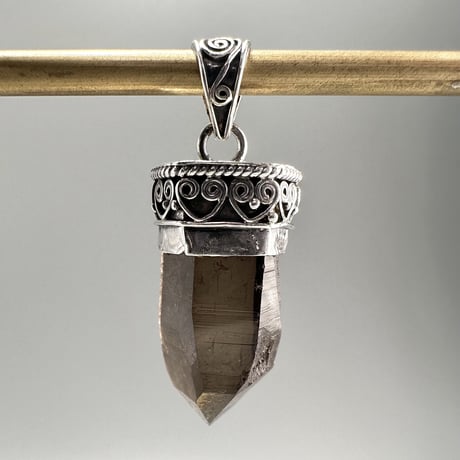【ガウリシャンカール産】天然ヒマラヤスモーキークォーツ シルバー925ペンダントトップ/GauriShankar Himalayan Smoky Quartz S/V925Pendant Top