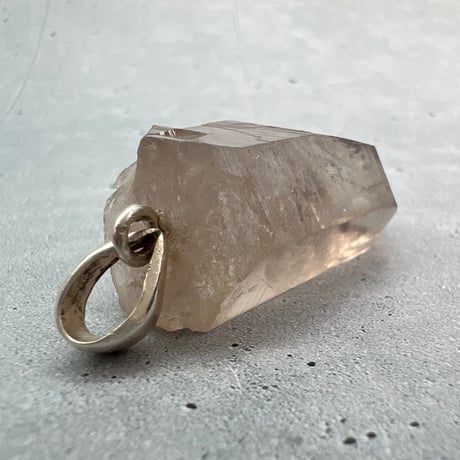 【ガウリシャンカール産】天然ヒマラヤスモーキークォーツ バチカン付きペンダントトップ①/Gaurishankar Himalayan Smoky Silver925 pendant top