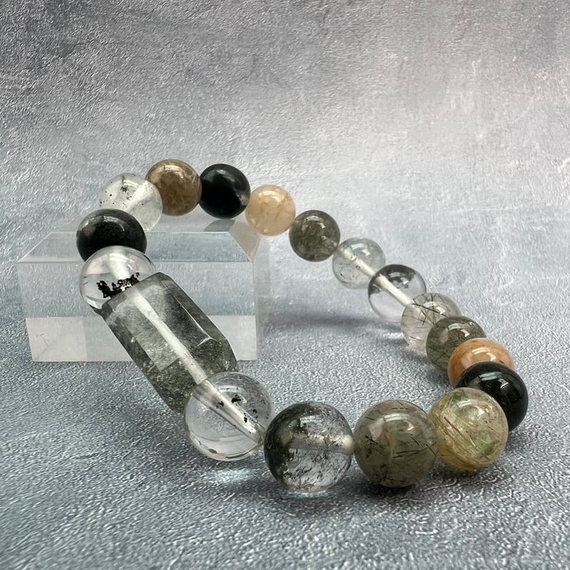 希少　手磨き　ガネーシュヒマール産　アクチノライト　クローライトin バレル デザインブレスレット】ガネッシュヒマール産