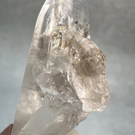 【ガネッシュヒマール産】バイオタイトイン天然ヒマラヤ水晶/Ganesh Himal Biotite in  Himalayan Quartz
