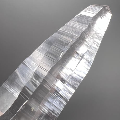 【ハイクオリティ】ガネッシュヒマール産天然ヒマラヤ水晶① High Quality Ganesh Himal Himalayan Quartz