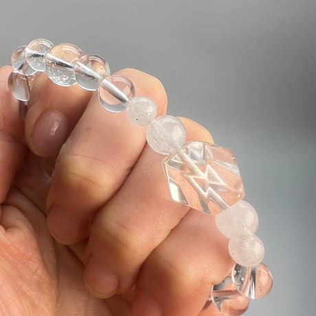 【カイラス産】"手磨き"天然ヒマラヤ水晶デザインブレスレット/Kailash Himalayan Quartz Design Bracelet