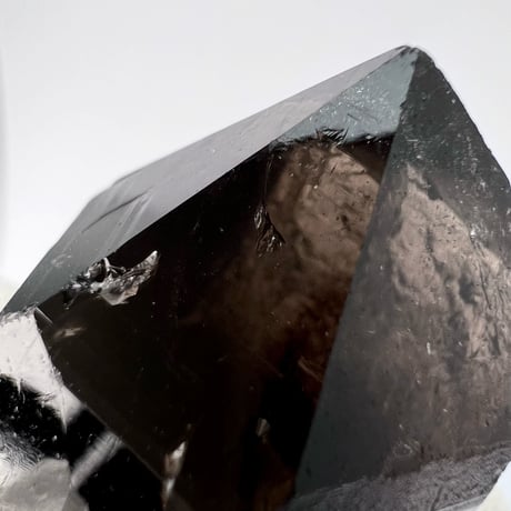 ガウリシャンカール産天然ヒマラヤスモーキークォーツポイント/GauriShankar Himalayan Smoky Quartz