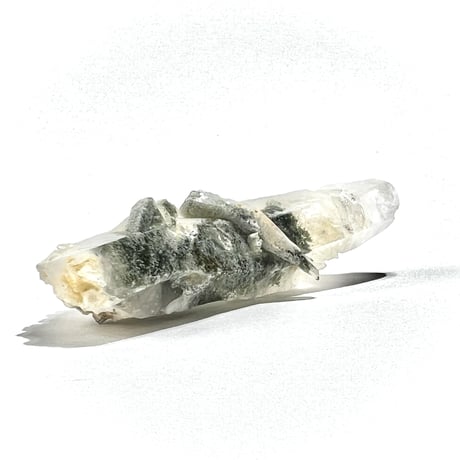 【ガネッシュヒマール産】クローライト&アクチノライトイン天然ヒマラヤ水晶/GaneshHimal Chlorite&Actinolite in Himalayan Quartz