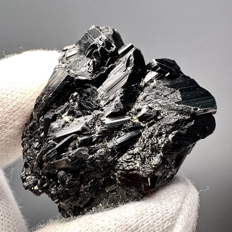 ネパールジャジャルコット産 ヒマラヤ天然ブラックトルマリン原石③/Nepal Jajarkot Himalayan Natural Black Tourmaline