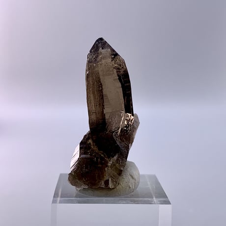 ガウリシャンカール産天然ヒマラヤスモーキークォーツ/Gaurishankar Himalayan Smoky Quartz Point