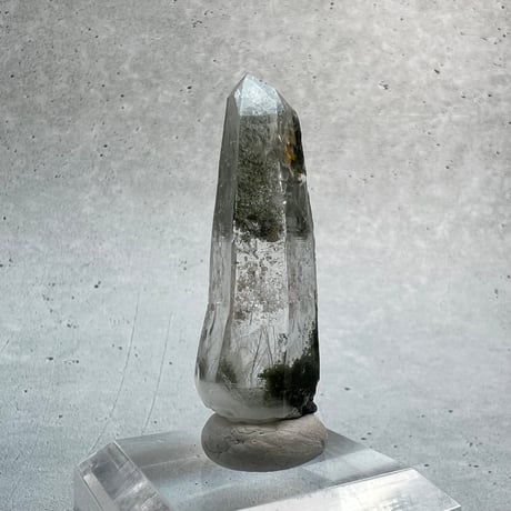 【ガネッシュヒマール産】クローライト&アクチノライトイン天然ヒマラヤ水晶/Ganesh Himal Chlorite&Actinorie in Himalayan Quartz