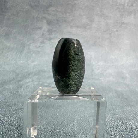 【ガネッシュヒマール産】アクチノライトイン天然ヒマラヤ水晶 樽型ビーズ⑳/Ganesh Himal Actinolite in Himalayan Quartz barrel beads