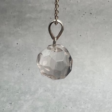 【ガネッシュヒマール産】天然ヒマラヤ水晶"手磨き加工"多面カットペンダントトップ/Ganesh Himal Himalayan Quartz Multicut Pendant Top