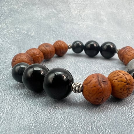 【デザインブレスレット】鳳眼菩提樹×チベット産モリオン×ガネッシュヒマール産アクチノライト/Phoenix Eye Bodhi Seed×Tibetan Morion×Ganesh Himal