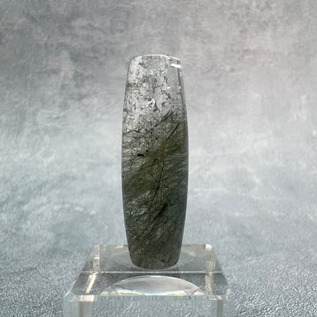 【ガネッシュヒマール産】アクチノライトイン天然ヒマラヤ水晶 樽型ビーズ⑪/Ganesh Himal Actinolite in Himalayan Quartz barrel beads