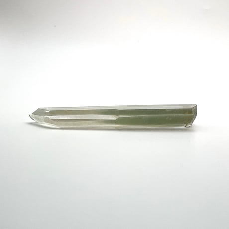 マダガスカル産クローライトインクォーツ/Madagascar Chlorite in Quartz