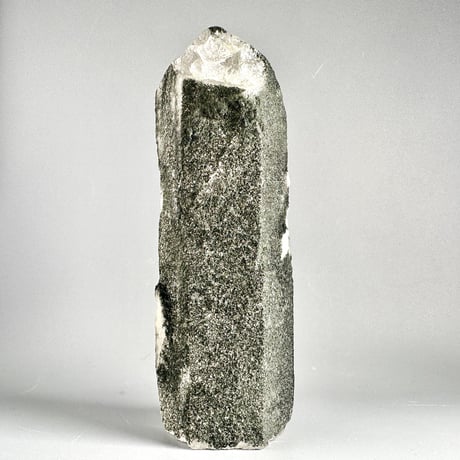 【ガネッシュヒマール産】クローライトイン天然ヒマラヤ水晶"スタンディングターラ"仏像/Ganesh himal Chlorite in himalayan quartz "Standing Tara"