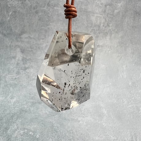 【ガネッシュヒマール産】雲母入り天然ヒマラヤ水晶 ペンダントトップ Ganesh Himal Mica in Himalayan Quartz  Pendant Top