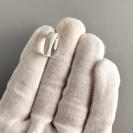 カイラス産"手磨き"天然ヒマラヤ水晶 バレルビーズ/Kailash Himalayan Quartz Barrel beads