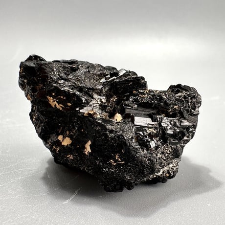 ネパールジャジャルコット産 ヒマラヤ天然ブラックトルマリン原石②/Nepal Jajarkot Himalayan Natural Black Tourmaline