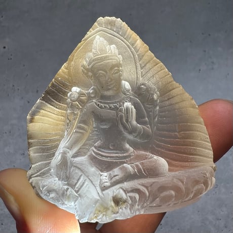 【ガウリシャンカール産】天然ヒマラヤスモーキークォーツ "グリーンターラ"仏像/Gaurishankar HimalayanSmoky "Green Tara"Statue