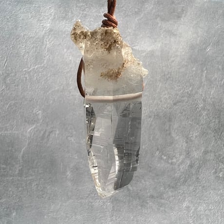 【ガネッシュヒマール産】天然ヒマラヤ水晶ペンダント⑨/GaneshHimal Natural Himalayan Quartz Pendant