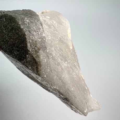 大特価【ガネッシュヒマール産】クローライトイン天然ヒマラヤ水晶❺/Ganesh Himal Chlorite in Himalayan Quartz