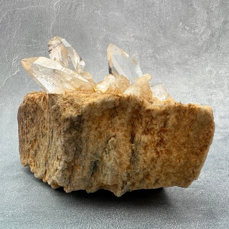 【ガネッシュヒマール産】リモナイトイン天然ヒマラヤ水晶/Ganesh Himal Limonite in Himalayan Quartz