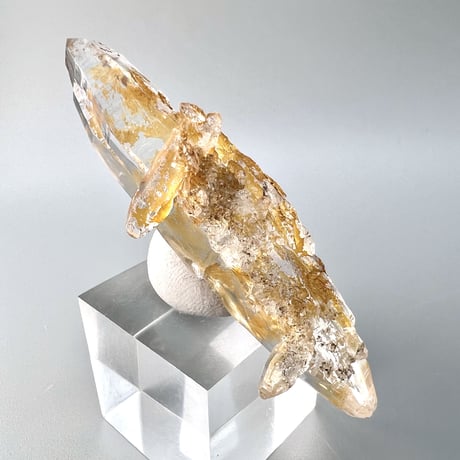 【ガネッシュヒマール産】リモナイトイン天然ヒマラヤ水晶/Ganesh Himal Limonite in Himalayan Quartz