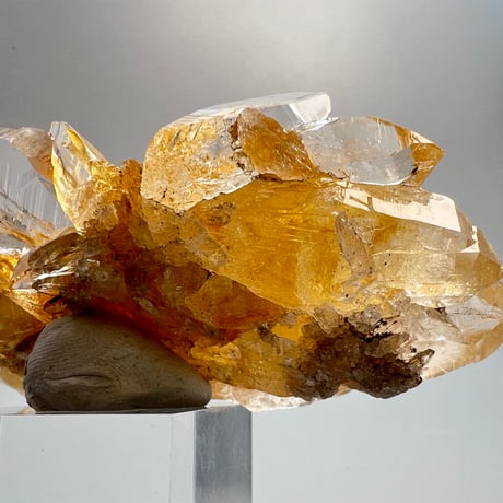 【ガネッシュヒマール産】リモナイトインヒマラヤ水晶クラスター/Ganesh Himal Limonite in Himalayan Quartz Cluster