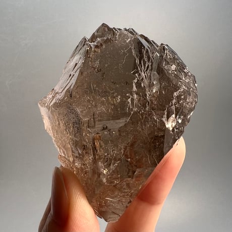 【ガウリシャンカール産】天然ヒマラヤスモーキークォーツ/GauriShankar Himalayan Smoky Quartz